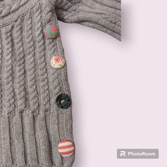 MJ Reece Sweater - Picture 4 of 8